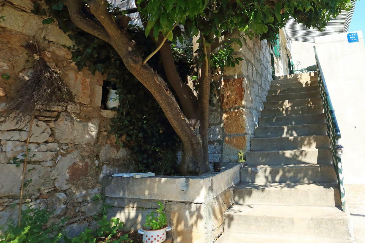Dulcis * Stari Grad (Hvar)